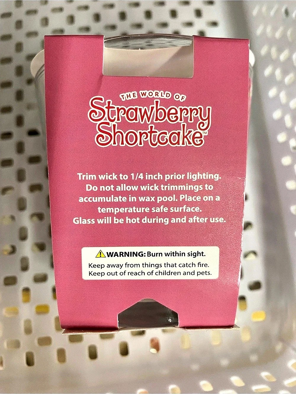 The World of Strawberry Shortcake Strawberry Scented Candle Pink NWT